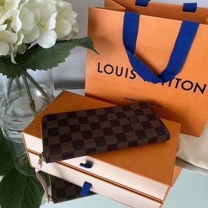 Louis Vuitton Clemence wallet